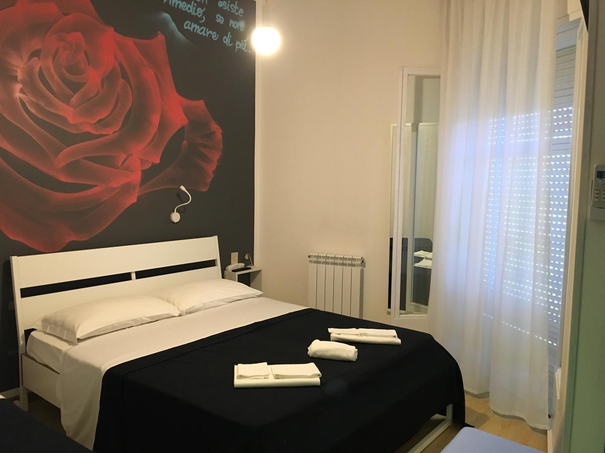 X Hotel 2*